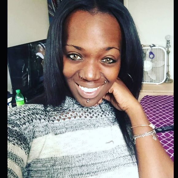 Meet your Posher, Ashley - Picture 1 of 1